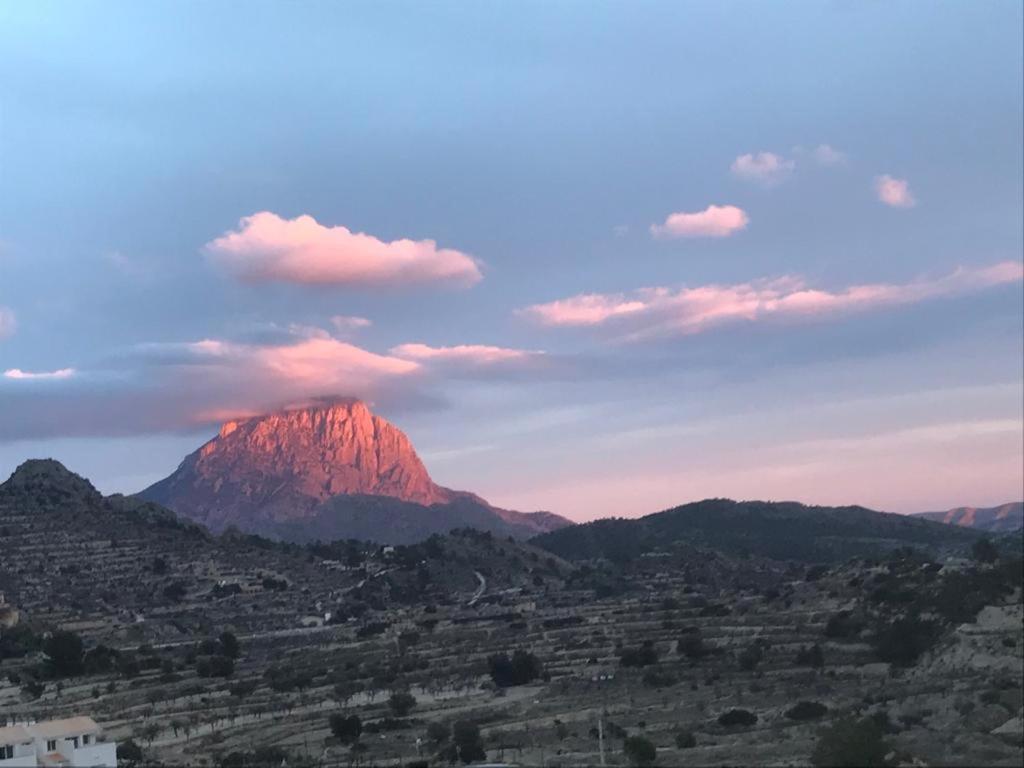 Dos Senoras Gordas Relleu Exteriér fotografie